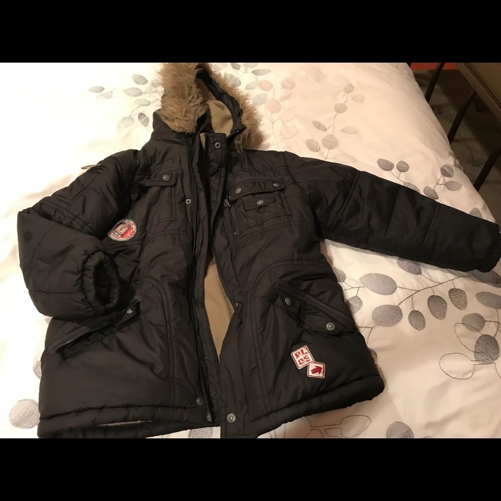 Boys Pampolina Size 128 (7 yr old) winter coat